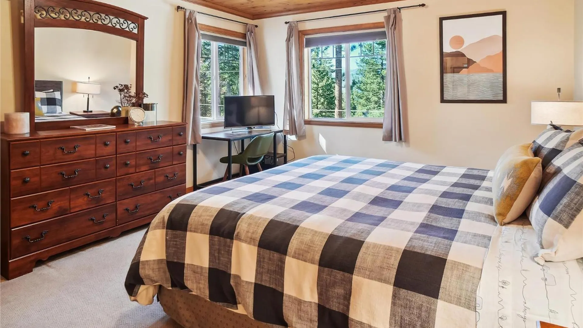 別荘 High Sierra Escape - Cozy, Spacious Mountain Home サウス・レイクタホ