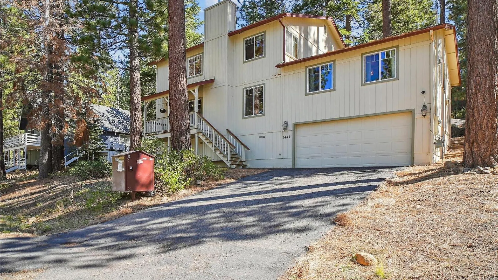 High Sierra Escape - Cozy, Spacious Mountain Home サウス・レイクタホ 0*,  米国