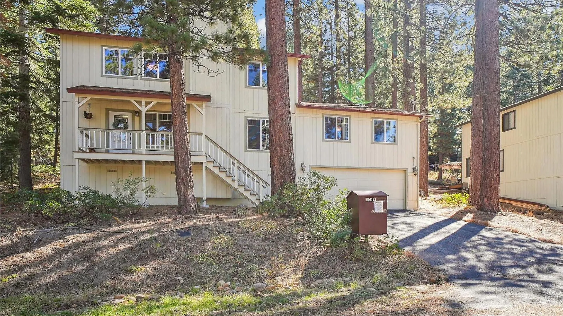 High Sierra Escape - Cozy, Spacious Mountain Home サウス・レイクタホ